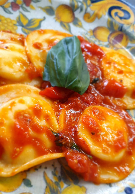 ravioli alla caprese