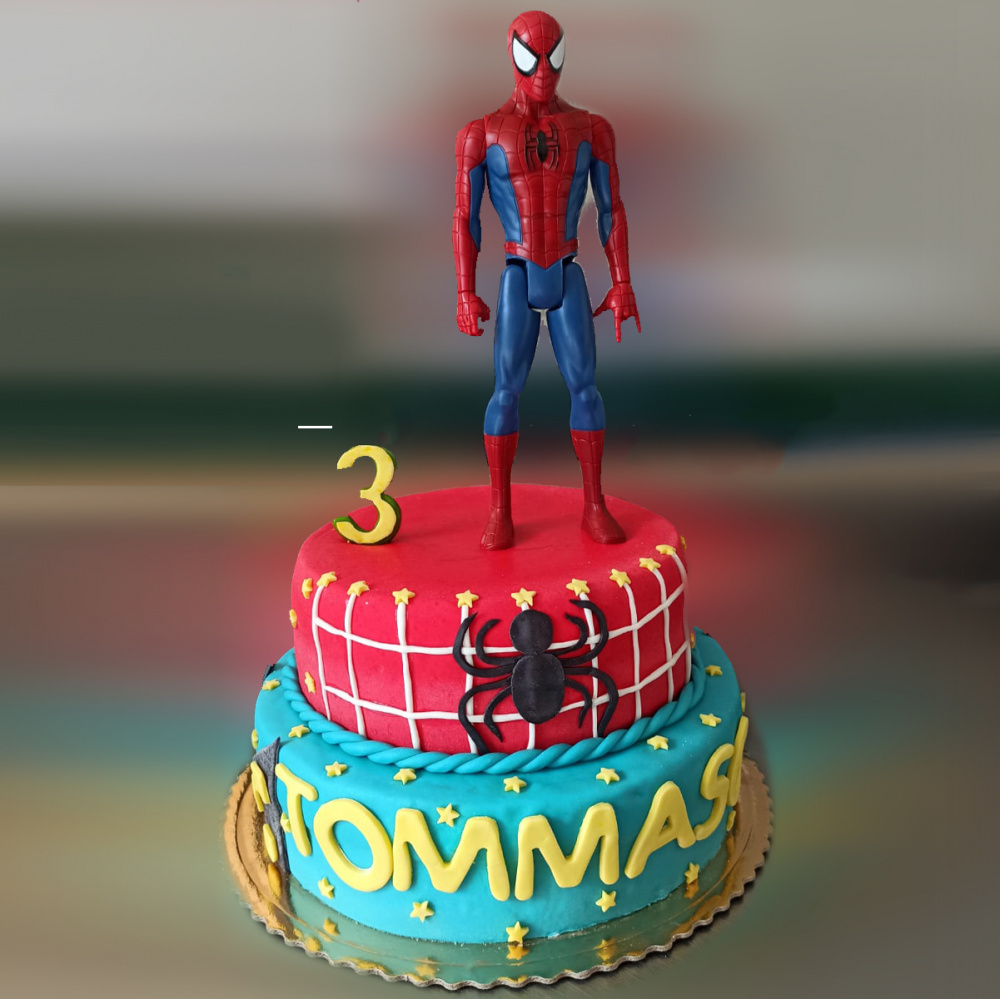 torta di compleanno uomo ragno